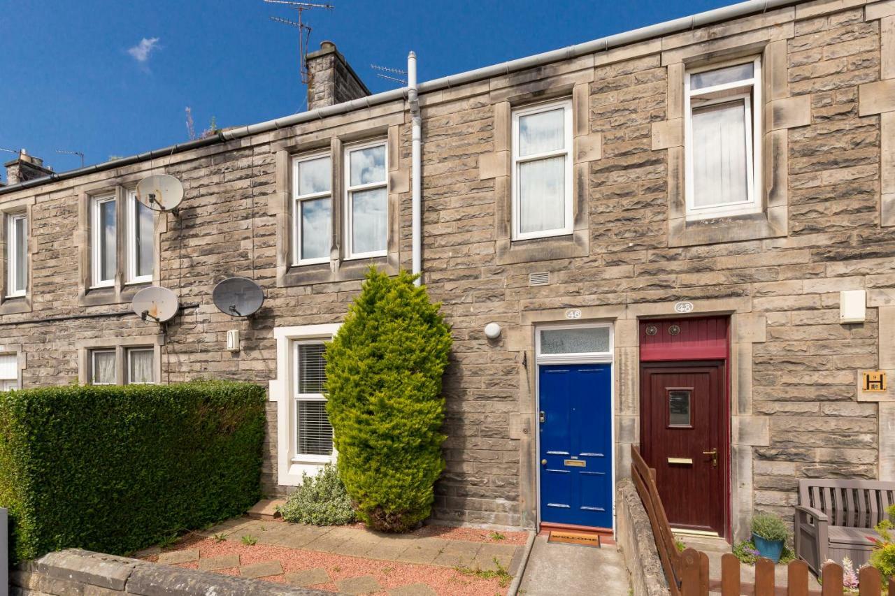 No 46 - By Staydunfermline Apartment *
